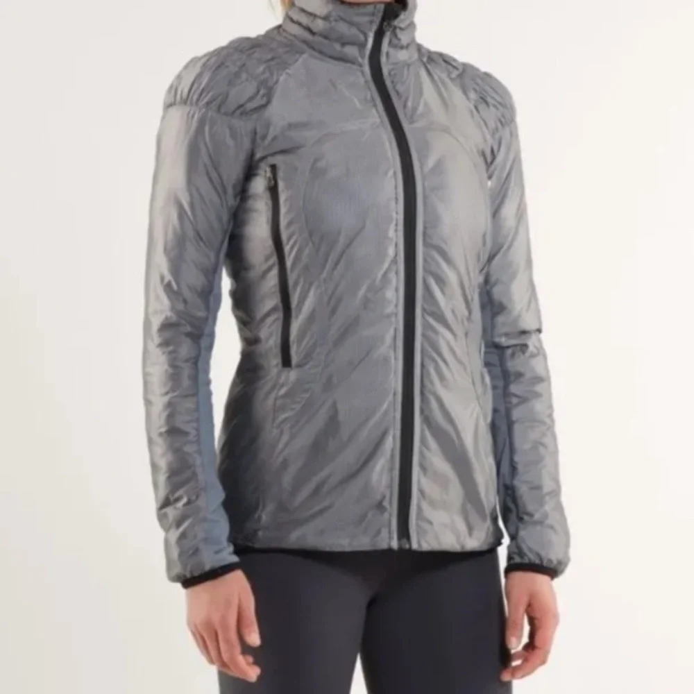 Lululemon Athletica Run Reversible Turn Around 650 Fill Down Black Jacket Sz 4